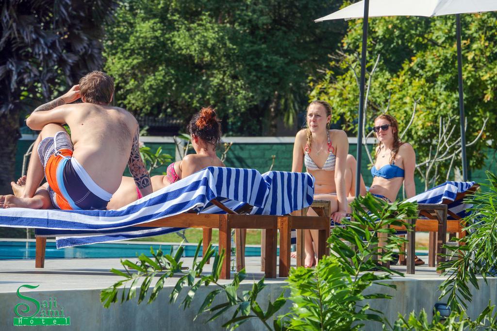 Saji-Sami Hotel Anuradhapura Buitenkant foto